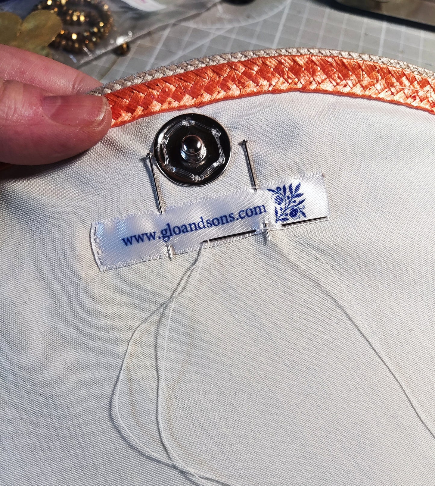 Straw Fan-Shaped Clutch Bag with Tassel for Weddings and Events